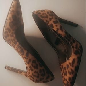 Sam & Libby pumps